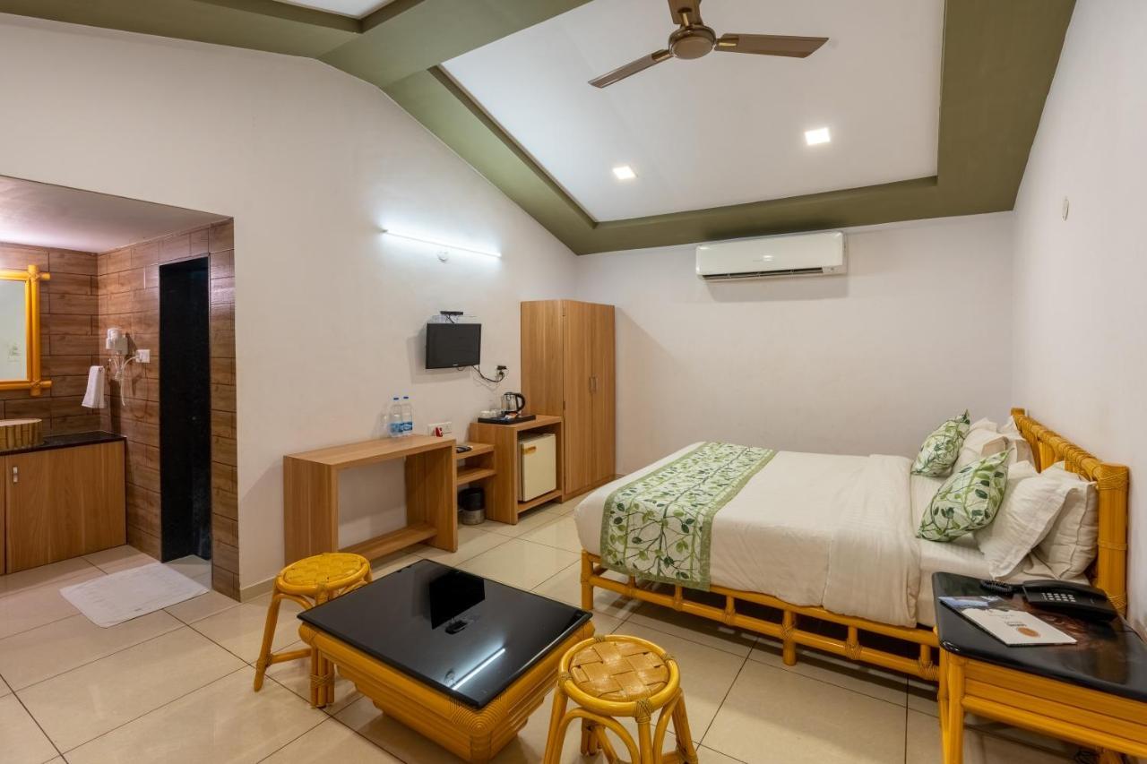 Saavaj Resort, Sasan Gir - Where Wilderness Meets Luxury Esterno foto